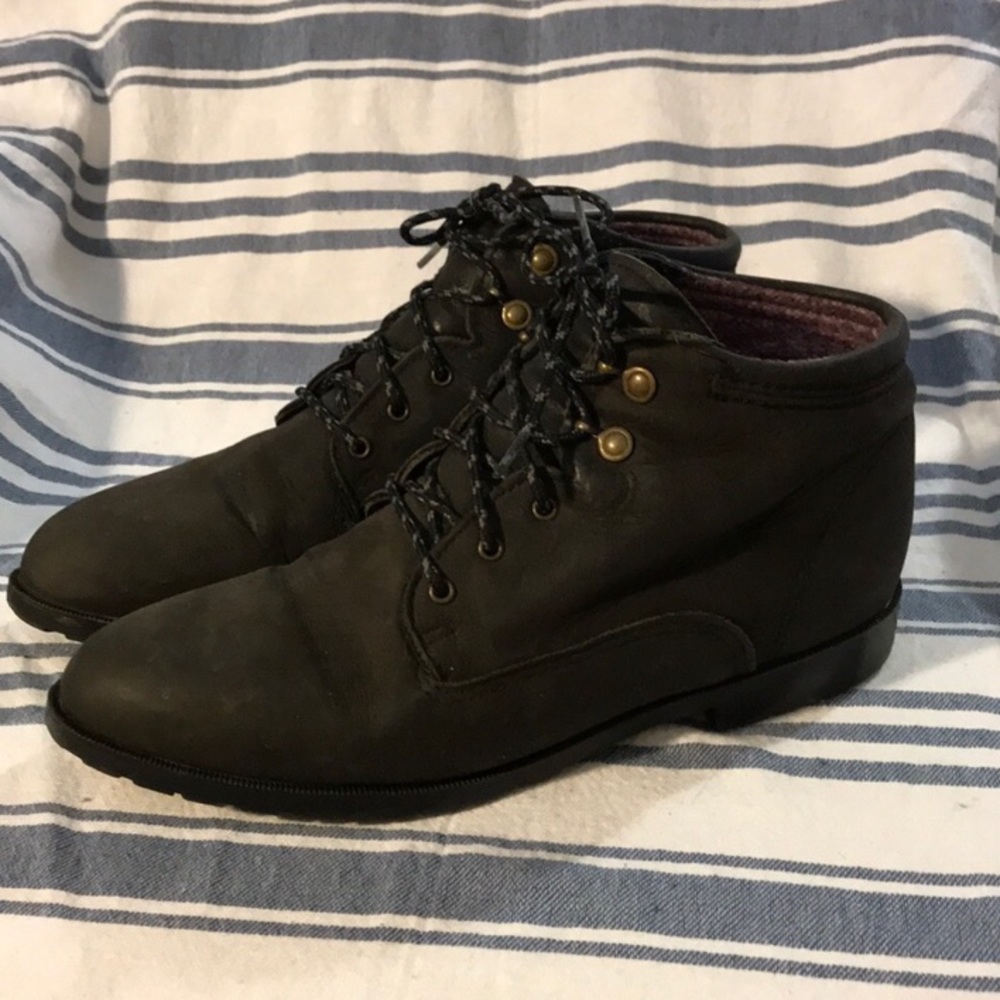 Fleece-lined Leather Boots (Defrosters brand)